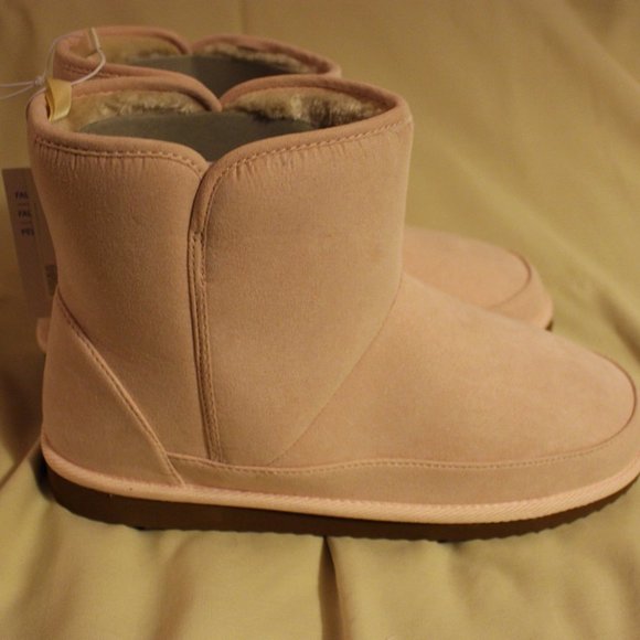 Cozy Faux-Suede Boots for Women - Picture 2 of 4